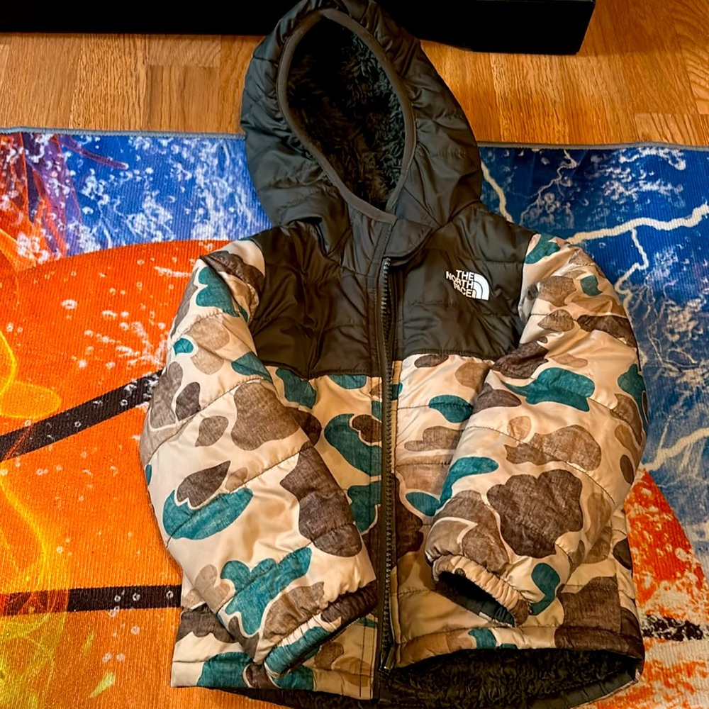 Fully Reversible Northface Coat